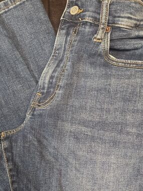 Lucky Brand Men's 412 Blue Jeans